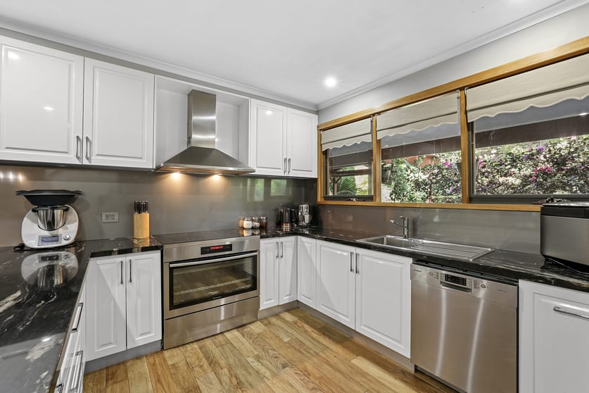 Click to view all images 18 Mcdonald Road Labertouche VIC 3816 - Image 3