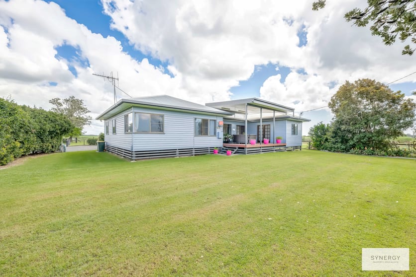 Click to view all images 215 Hills Road Welcome Creek QLD 4670 - Image 2