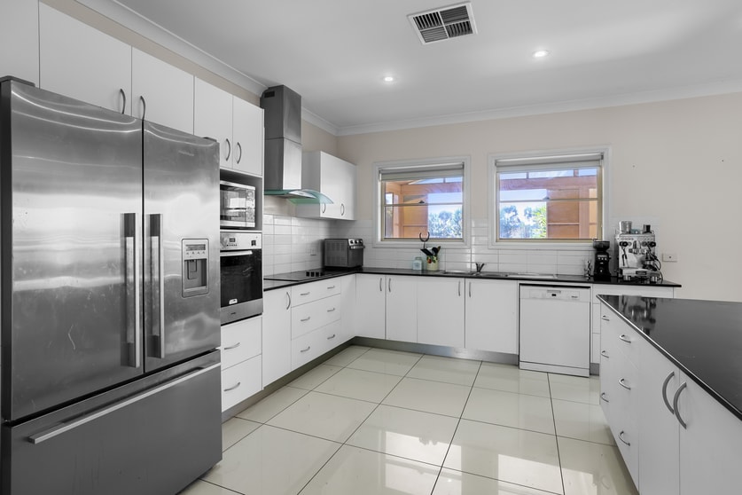Click to view all images 318 Goolma Road Gulgong NSW 2852 - Image 3