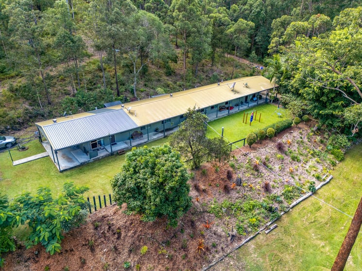 38 Thendara Drive Mount Nathan QLD 4211 - Image 2