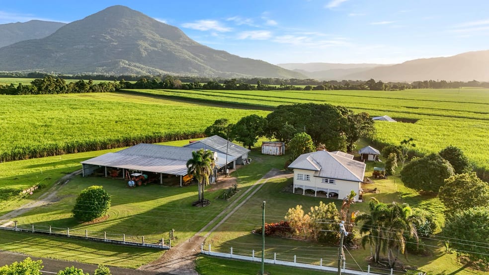 Click to view all images 372 Russell Road Gordonvale QLD 4865 - Image 1