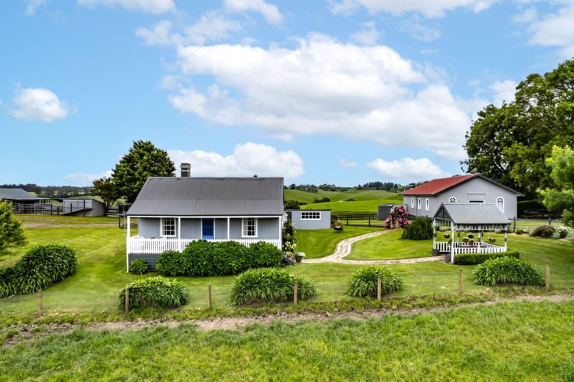 Click to view all images 172 Sullivans Road Whitelaw VIC 3950 - Image 2