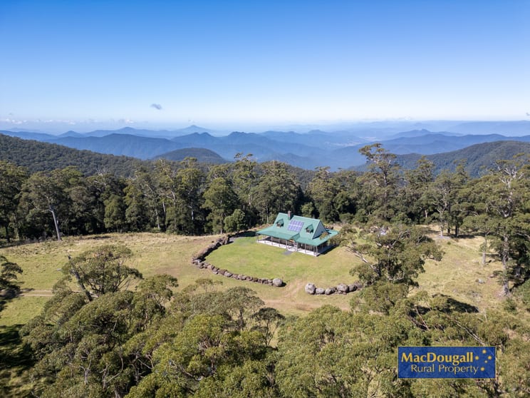 Click to view all images 140 Cunnawarra Trail Ebor NSW 2453 - Image 2