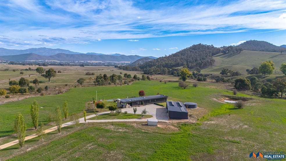1711 Happy Valley Road Rosewhite VIC 3737 - Image 2