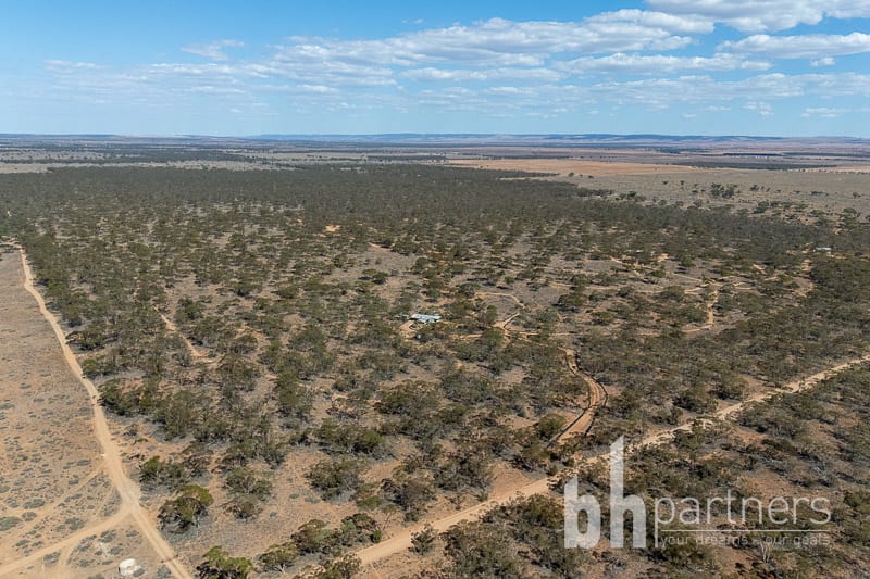 Click to view all images Lot 9 Old Railway Road Steinfeld SA 5356 - Image 2