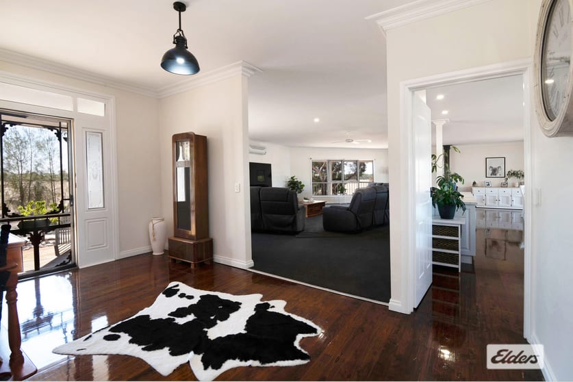 Click to view all images 3058 Northern Highway Toolleen VIC 3551 - Image 3