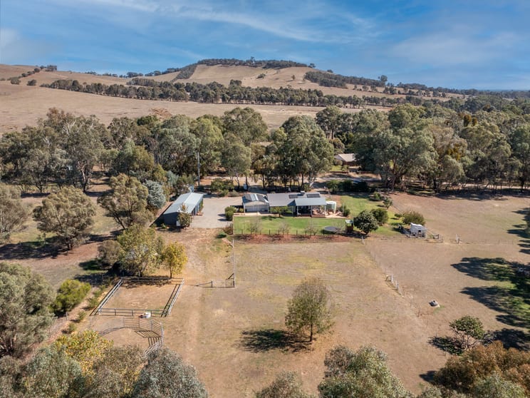 Click to view all images 975 Wattle Creek Road Lurg VIC 3673 - Image 3