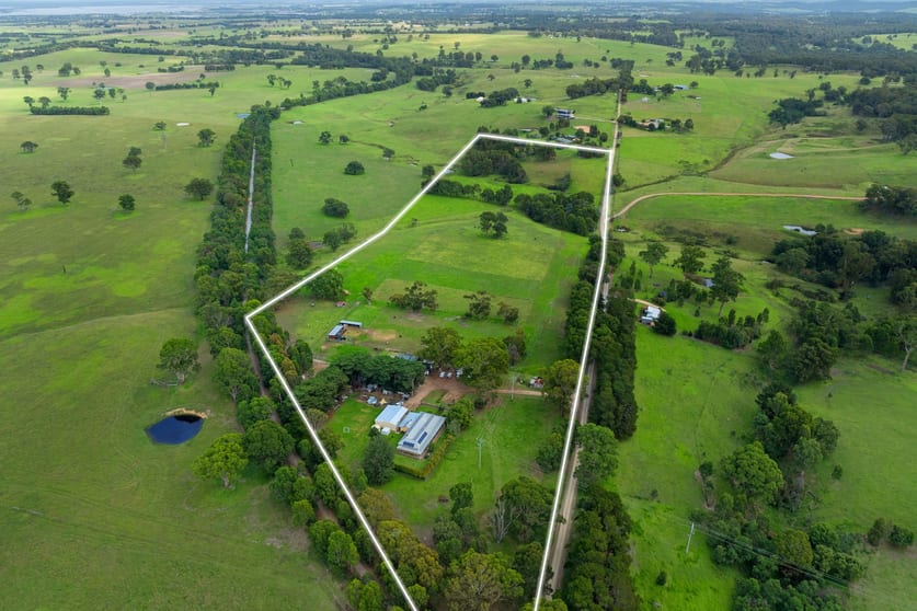 Click to view all images 127 Kettles Lane Johnsonville VIC 3902 - Image 2