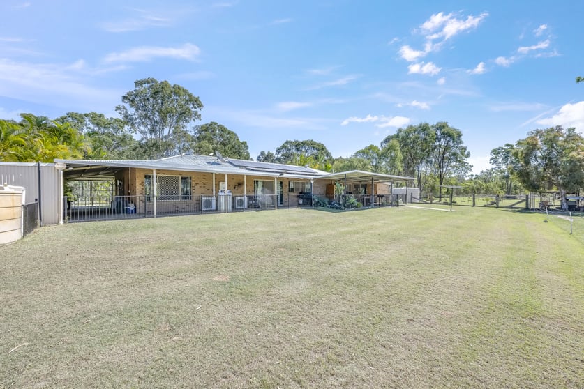 Click to view all images 48 Newtons Road Rosedale QLD 4674 - Image 2