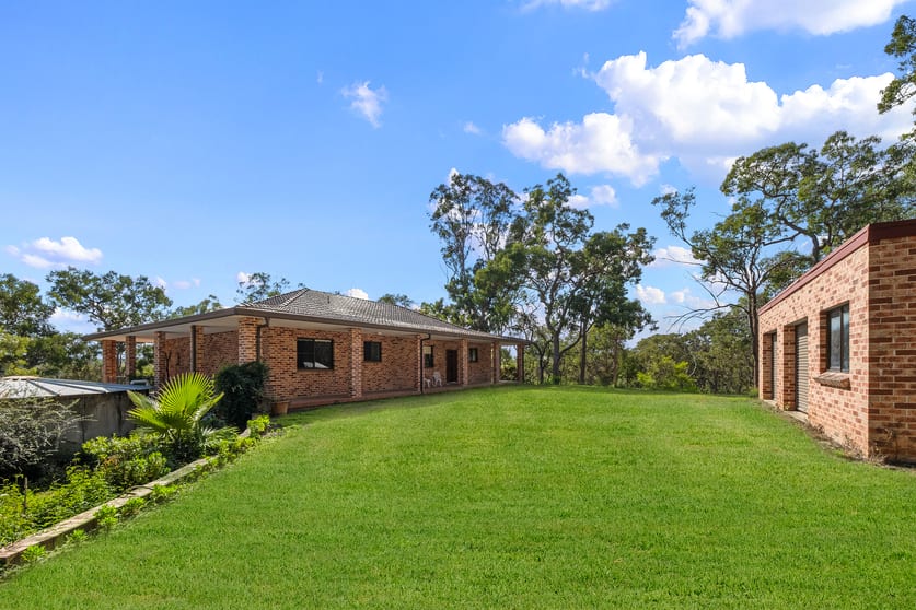 Click to view all images 57 Mitchells Road Sackville North NSW 2756 - Image 2