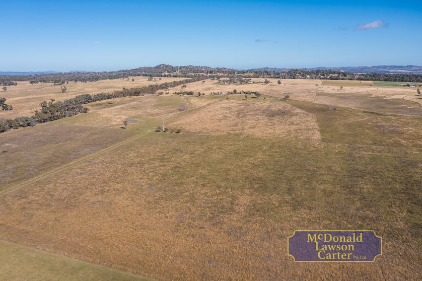 Click to view all images 75 Abbots Lane Mudgee NSW 2850 - Image 2
