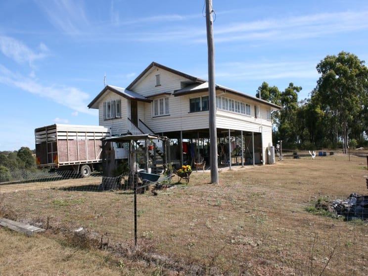 Click to view all images Mount Perry QLD 4671 - Image 1