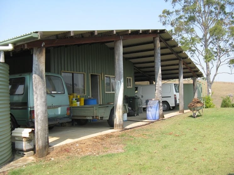 Click to view all images Mount Perry QLD 4671 - Image 1