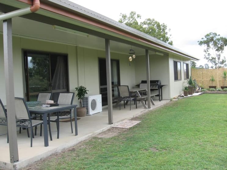 Click to view all images Mount Perry QLD 4671 - Image 1