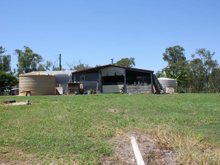 Click to view all images 234 Walla Road St Agnes QLD 4671 - Image 2