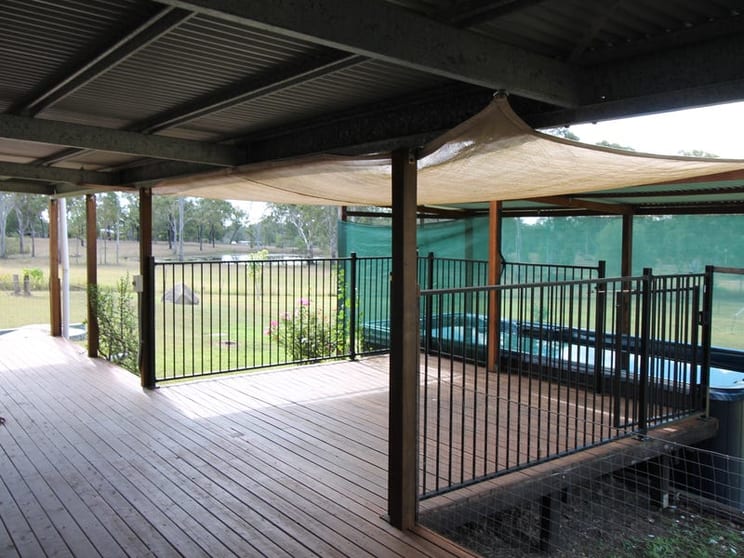 Click to view all images 1190 Tableland Road Horse Camp QLD 4671 - Image 2