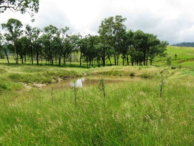 Click to view all images Mount Perry QLD 4671 - Image 1