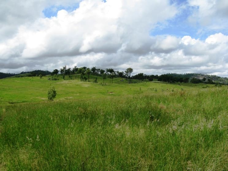 Click to view all images Mount Perry QLD 4671 - Image 3