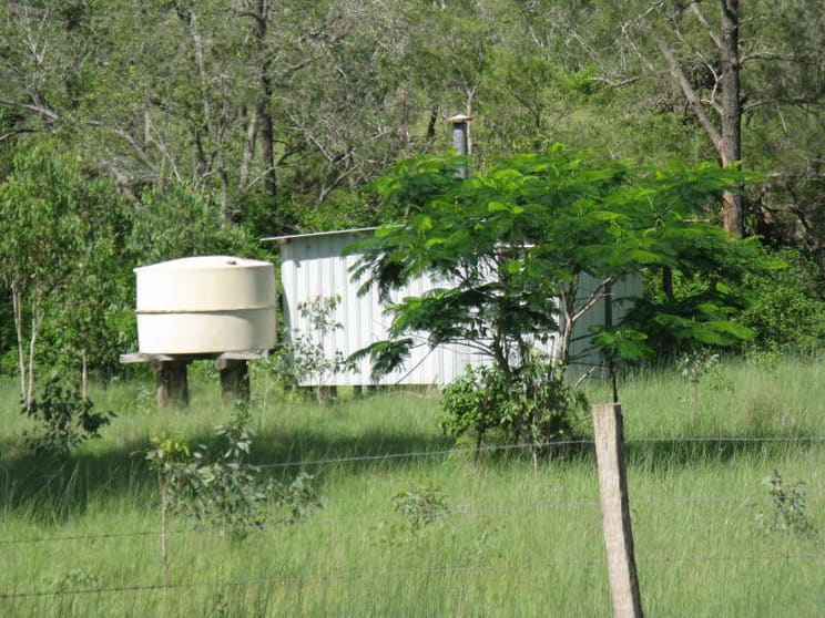 Click to view all images Mount Perry QLD 4671 - Image 2