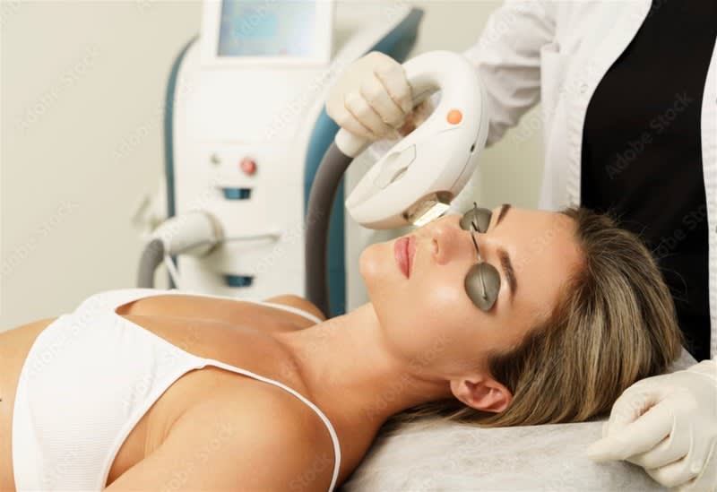 Click to view all images Beauty Salon business for sale in Broadbeach - Image 1
