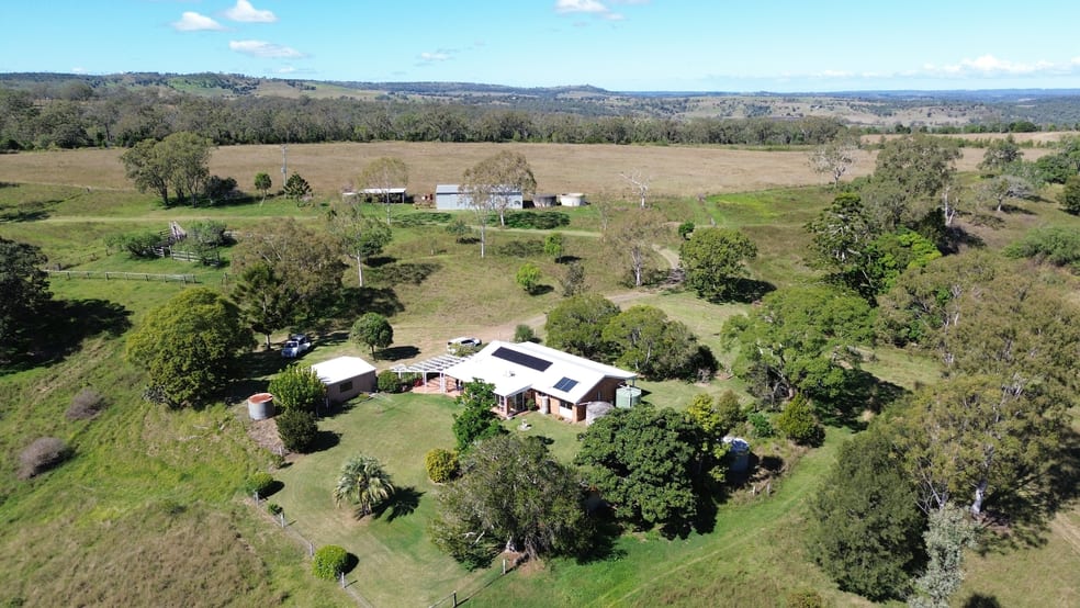 Click to view all images "Tathra" 800 Haden Crows Nest Road Bergen QLD 4353 - Image 2