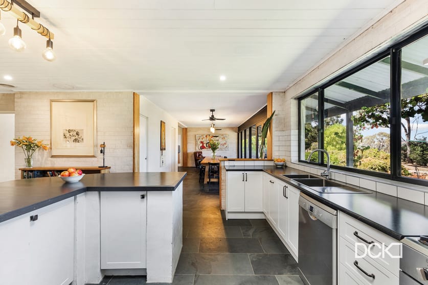 Click to view all images 146 Kellys Road Myrtle Creek VIC 3551 - Image 3