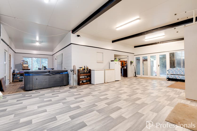 Click to view all images 325 Griffiths Road Balnagowan QLD 4740 - Image 2