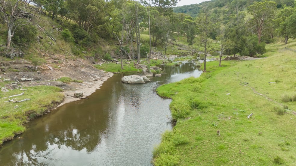 Click to view all images 'Paradise' Davis Creek Rd Rouchel NSW 2336 - Image 1