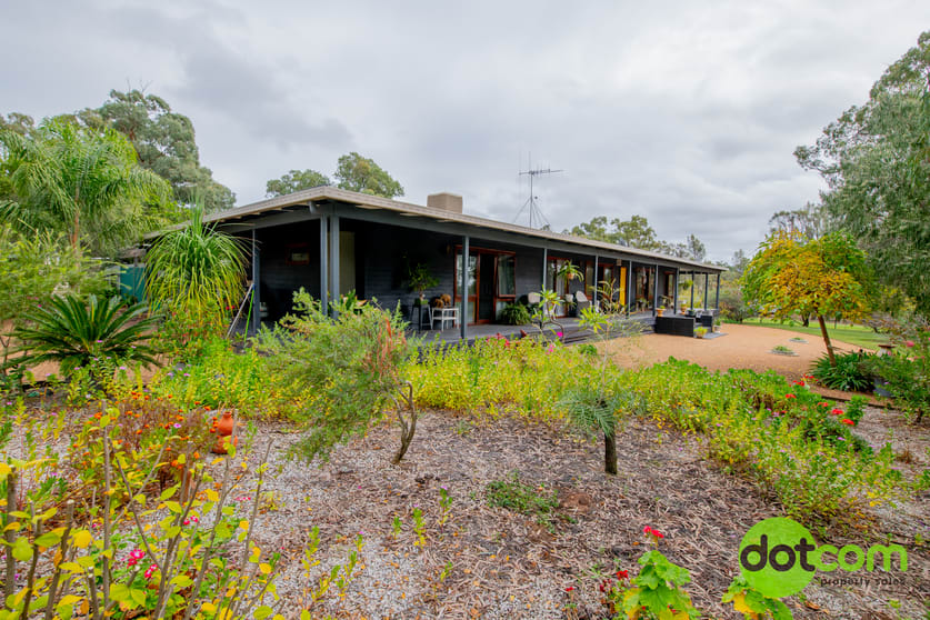 Click to view all images 50R Durraween Lane Dubbo NSW 2830 - Image 2