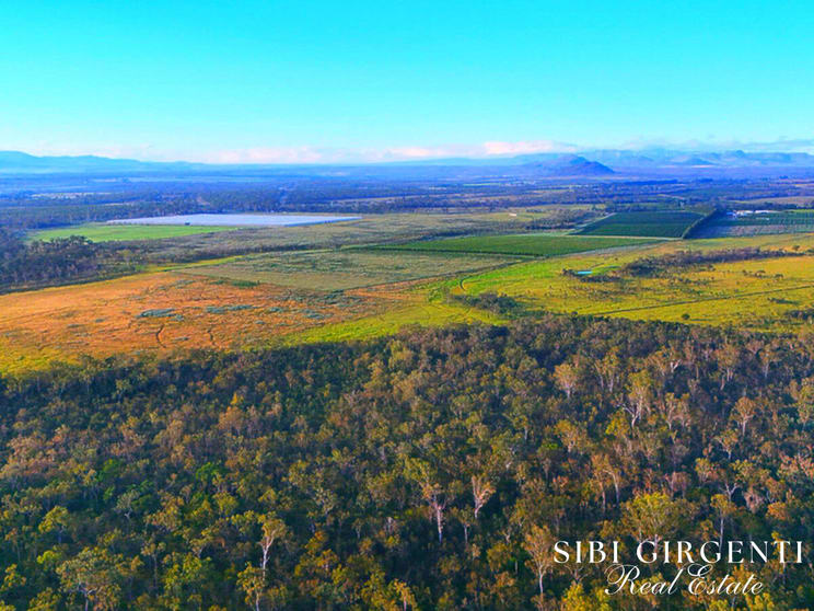 Click to view all images 326 Springs Road Paddys Green QLD 4880 - Image 2