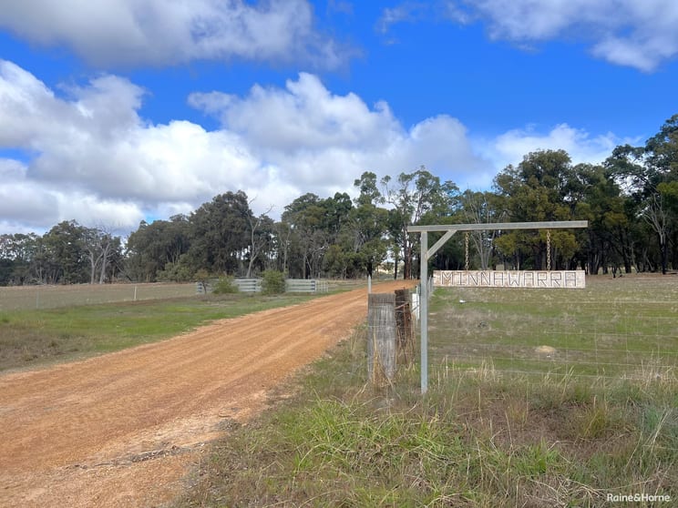 Click to view all images 2882 Trigwell Bridge Road Trigwell WA 6244 - Image 2