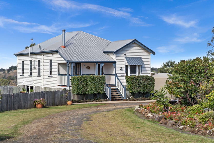 Click to view all images 200 Toowoomba Road Pittsworth QLD 4356 - Image 3