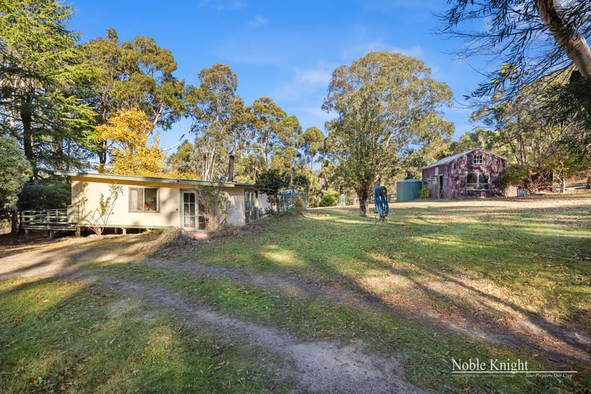 Click to view all images 2289 Melba Highway Dixons Creek VIC 3775 - Image 1