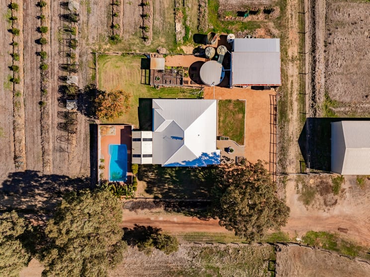 Click to view all images 140 St Helena Road Waterloo WA 6228 - Image 3