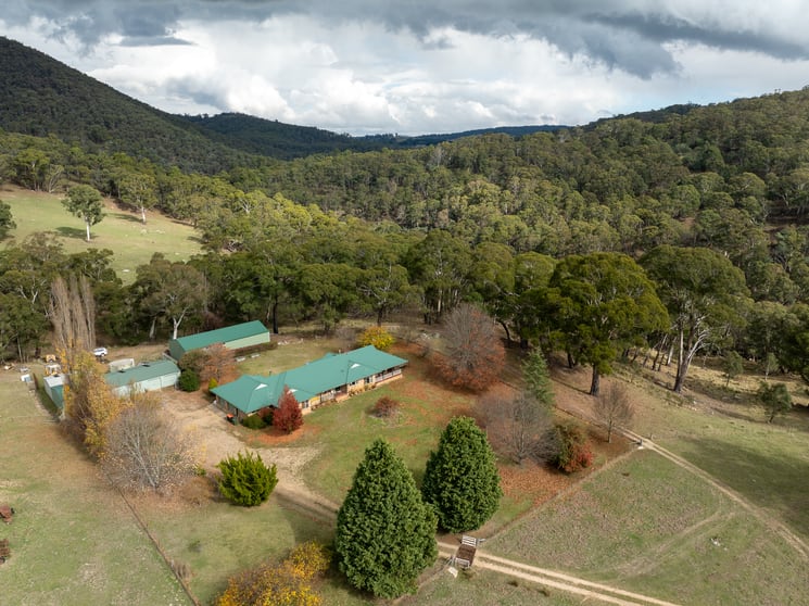 Click to view all images 131 Karawina Drive Oberon NSW 2787 - Image 1