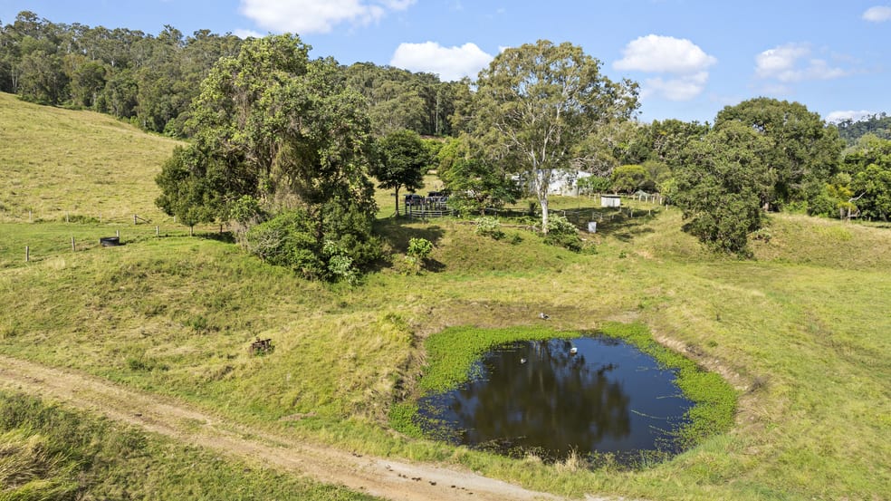 Click to view all images 47 Tamlyn Road Kenilworth QLD 4574 - Image 3
