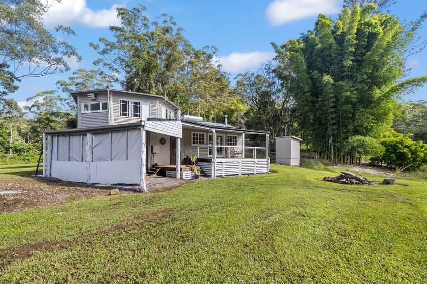 Click to view all images 69 Hidden Valley Road Barkers Vale NSW 2474 - Image 3