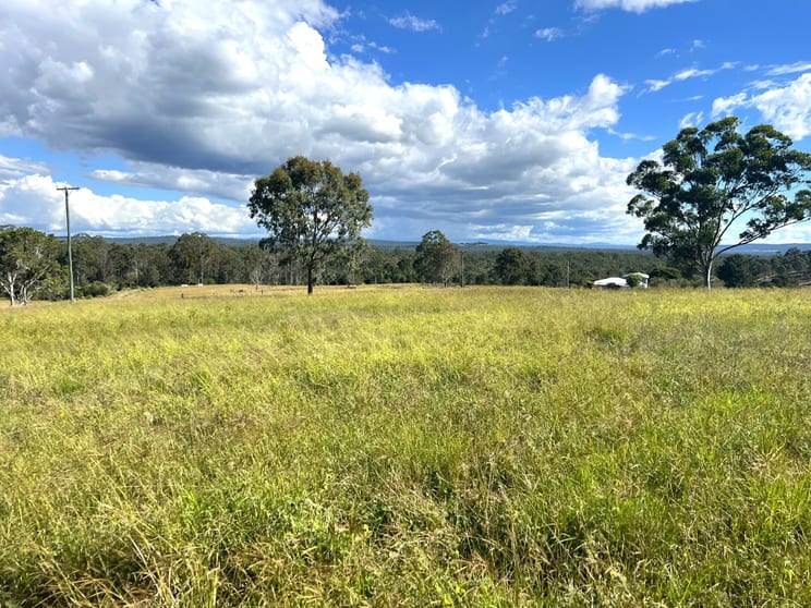 Click to view all images 54 Majors Road Nanango QLD 4615 - Image 3