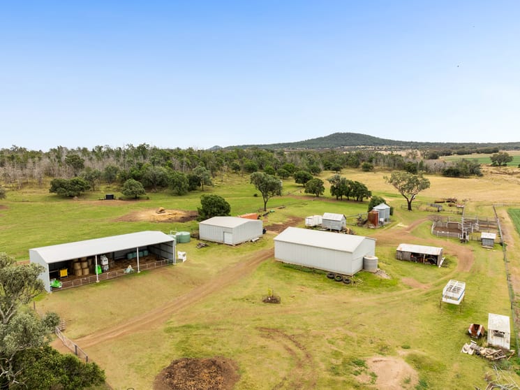 Click to view all images The Butcher's Block 22 Wyangapinni Road Stoneleigh QLD 4356 - Image 3