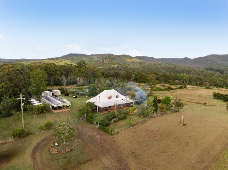605 Spinnach Creek Road Fordsdale QLD 4343 - Image 2