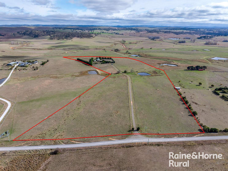 Click to view all images 110 Lambs Lane Goulburn NSW 2580 - Image 1