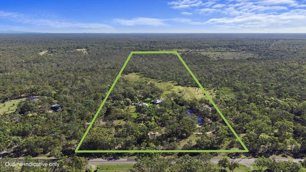 Click to view all images 291 Pacific Haven Cct Pacific Haven QLD 4659 - Image 3