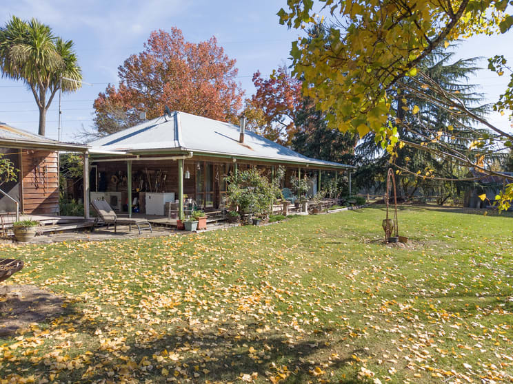 1370 Old Tolmie Road Tolmie VIC 3723 - Image 2