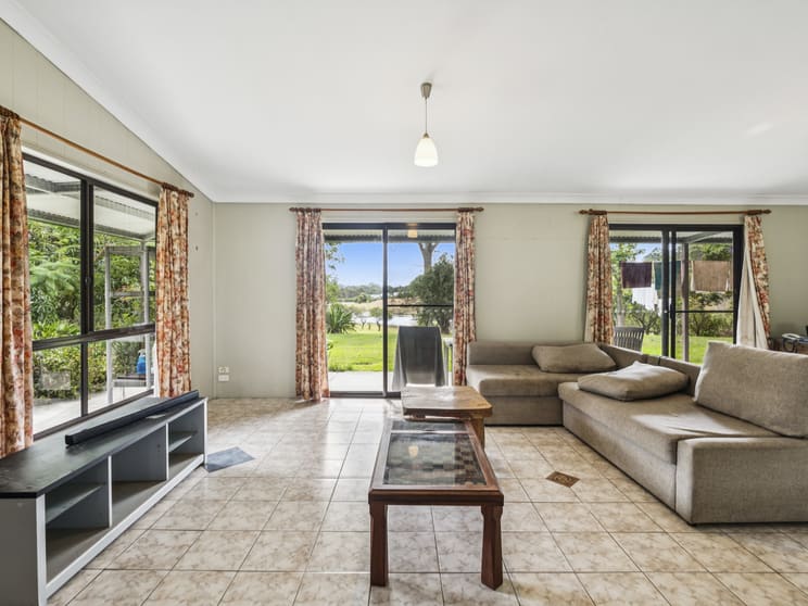 Click to view all images 218 Mardells Road Bucca NSW 2450 - Image 2