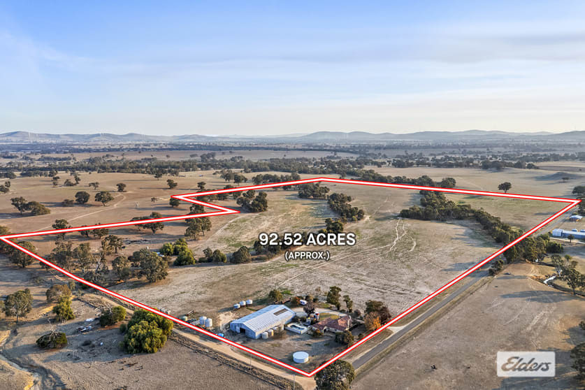 Click to view all images 242 Spring Flat Road Crowlands VIC 3377 - Image 3