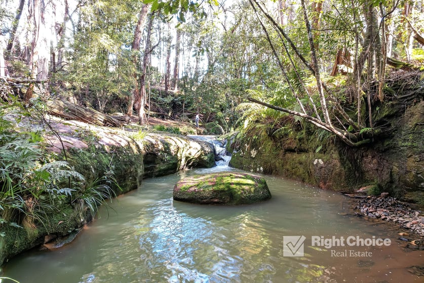 Click to view all images 405 Fountaindale Road Robertson NSW 2577 - Image 2