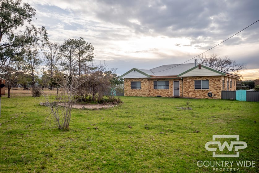 Click to view all images 340 Furracabad Road Glen Innes NSW 2370 - Image 2