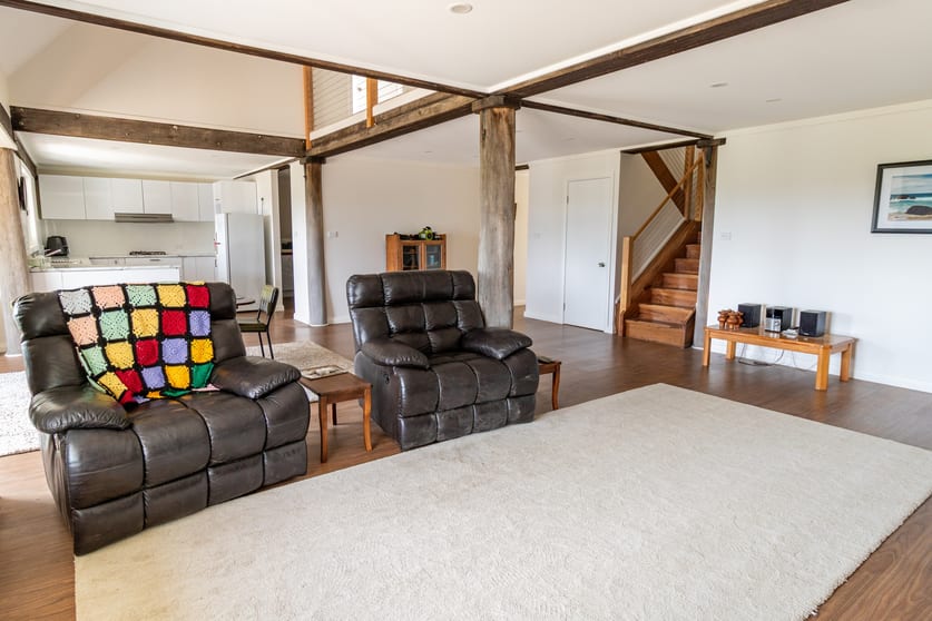 Click to view all images 2094 Winterbourne Walcha NSW 2354 - Image 2