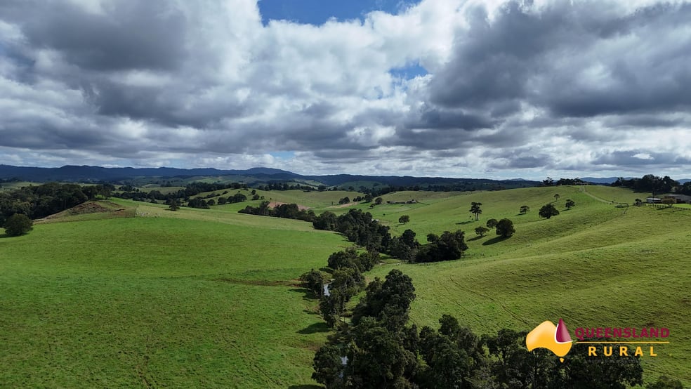 Click to view all images Tarzali QLD 4885 - Image 1