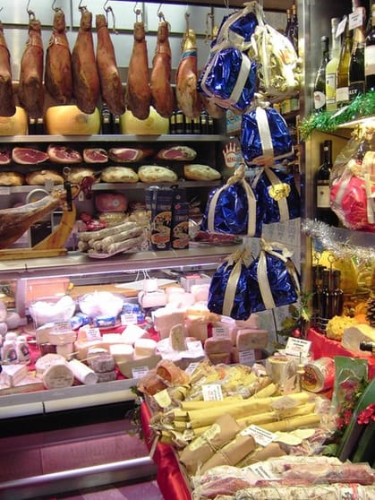 Click to view all images Deli business for sale in Eltham North - Image 1